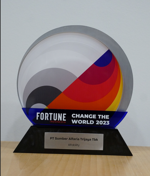 Image reward Fortune Indonesia Change the World: 2023 melalui Program Alfability dari Fortune Indonesia
