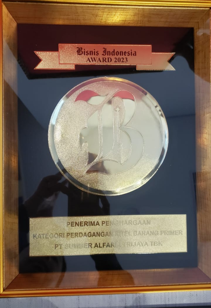 Image reward Emiten terbaik kategori Perdagangan Ritel Barang Primer dari Bisnis Indonesia