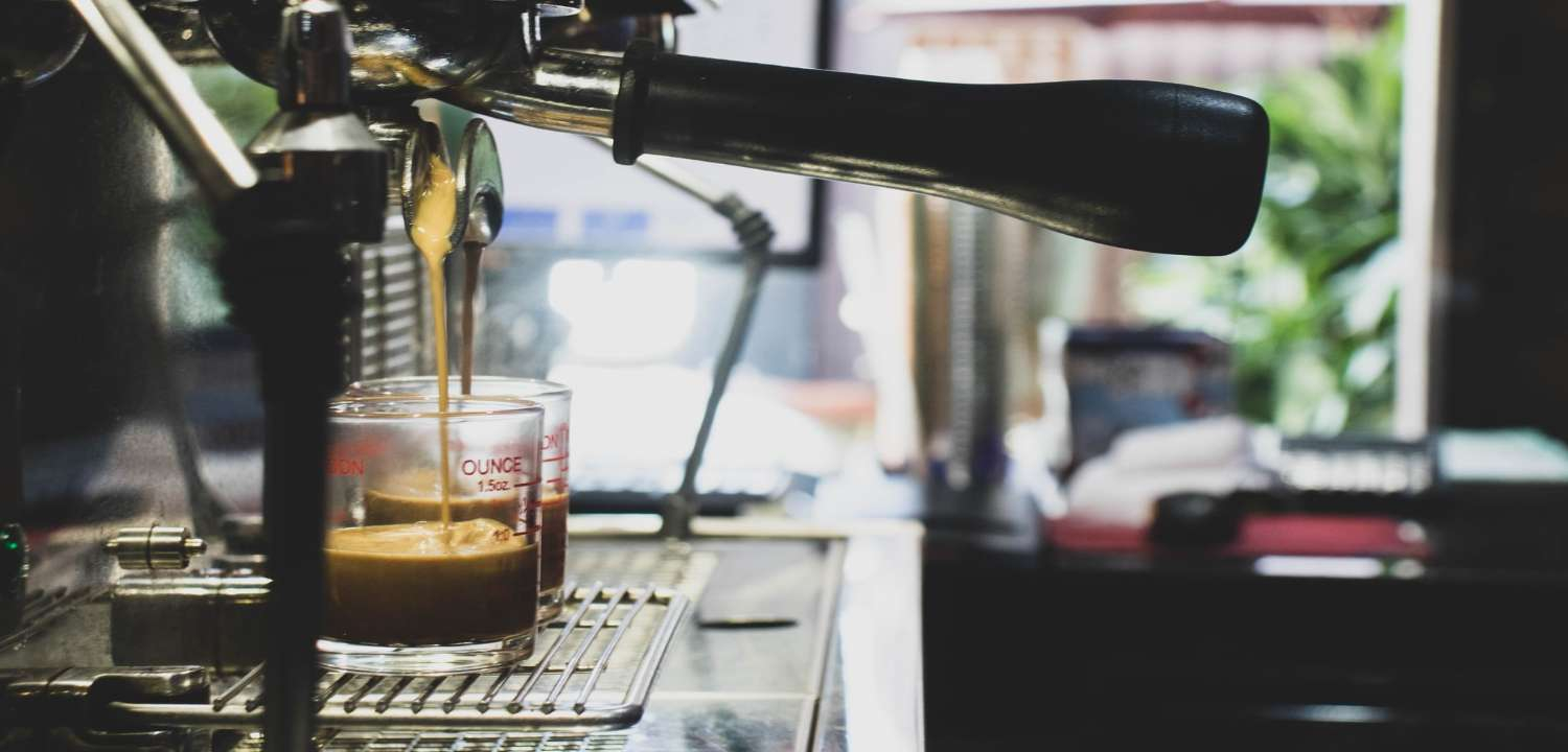 News Banner Pilihan Kopi Instan Terbaik untuk Seduhan Nikmat di Waktu Santai